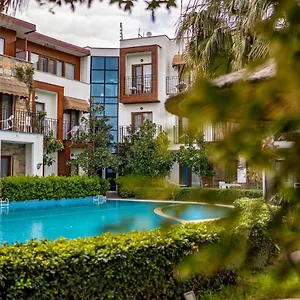Liona & Hotel Gundogan (Bodrum)