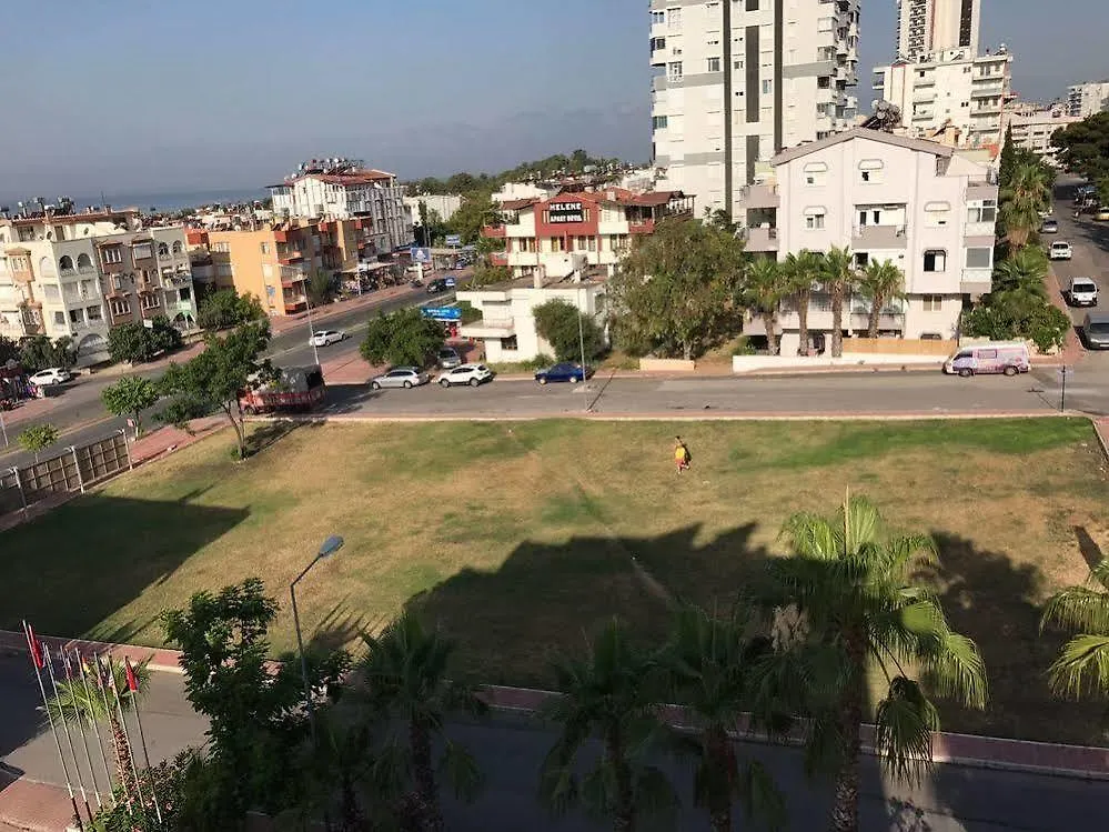 Luna Lara Hotel Antalya 2*,